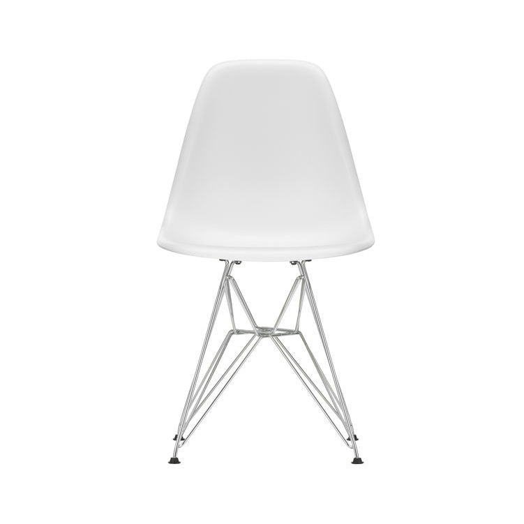 Eames Plastic Side Chair