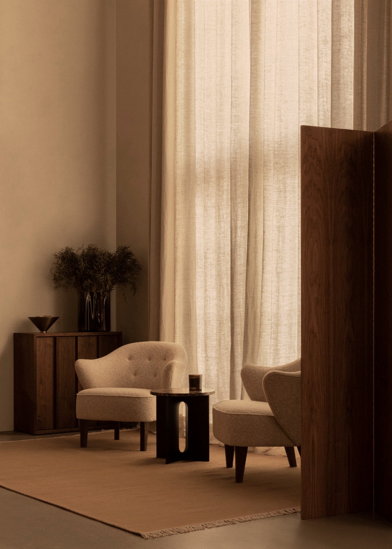 Ingeborg Lounge Chair