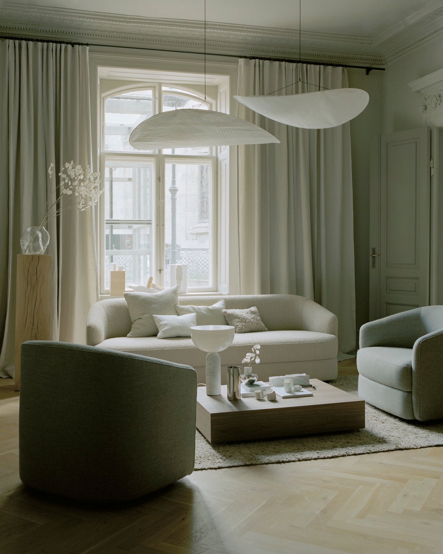 Tense Pendant Lamp