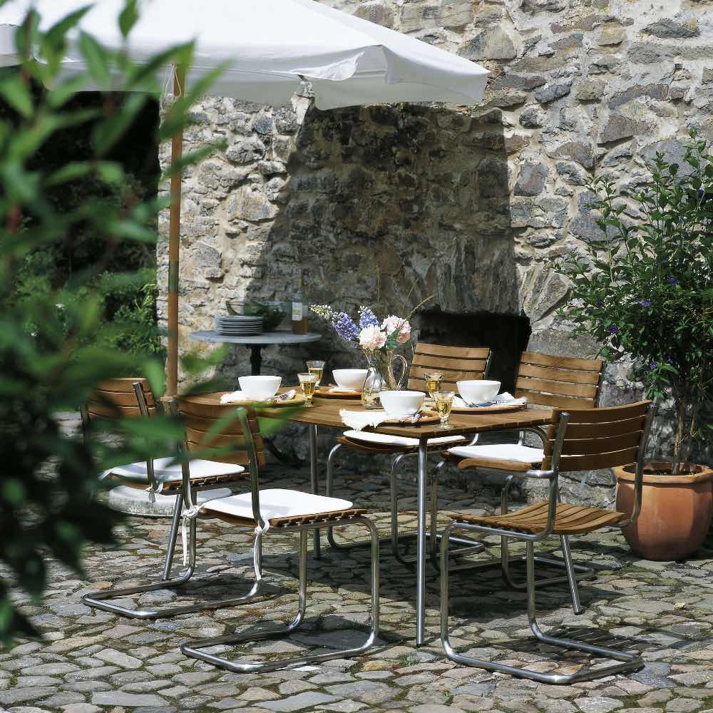 Ambientefoto Interior Design Outdoor Stuhl von Thonet in Hamburg