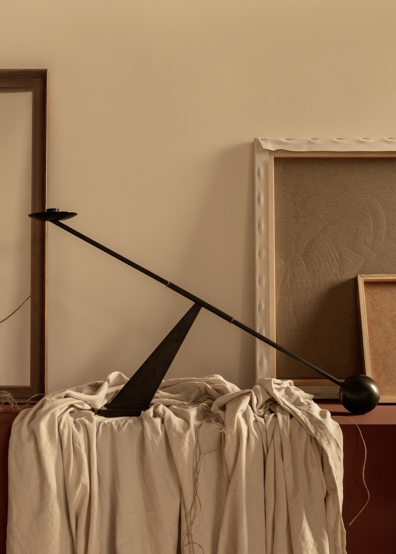 Interconnect Candle Holder