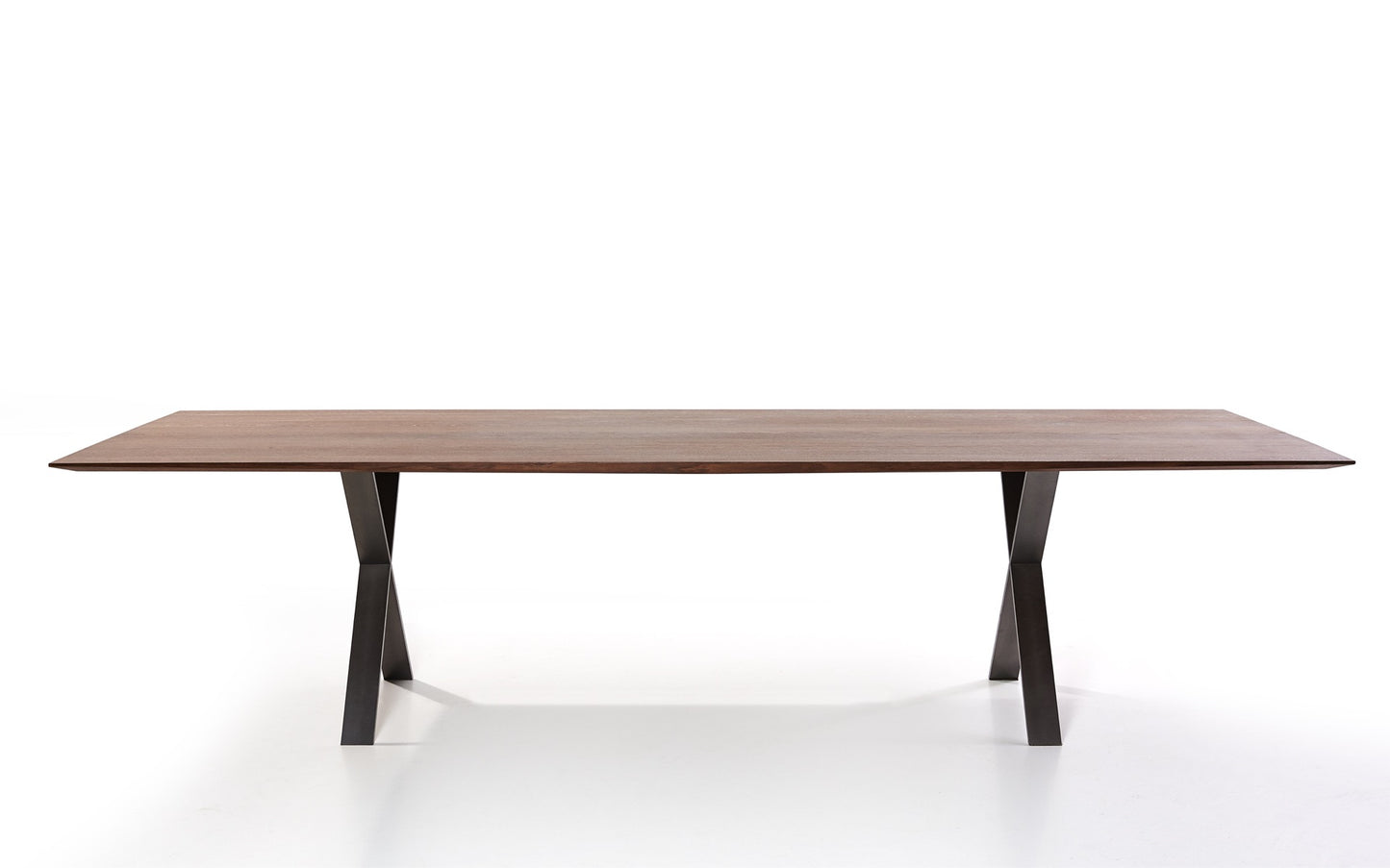 LAX Table Oak