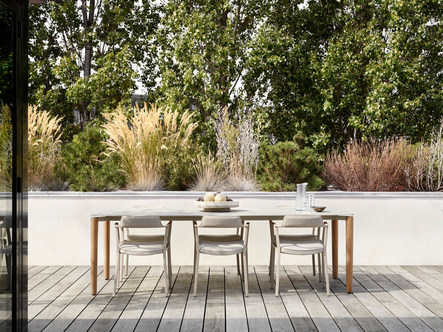 Open-Air Table