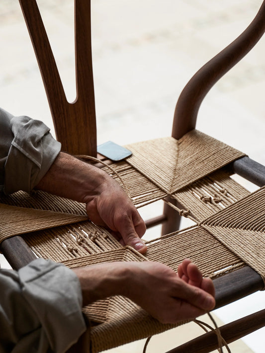 THE MAKING OF A WISHBONE-CHAIR | Event