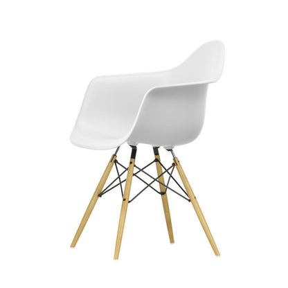 Eames Plastic Armchair