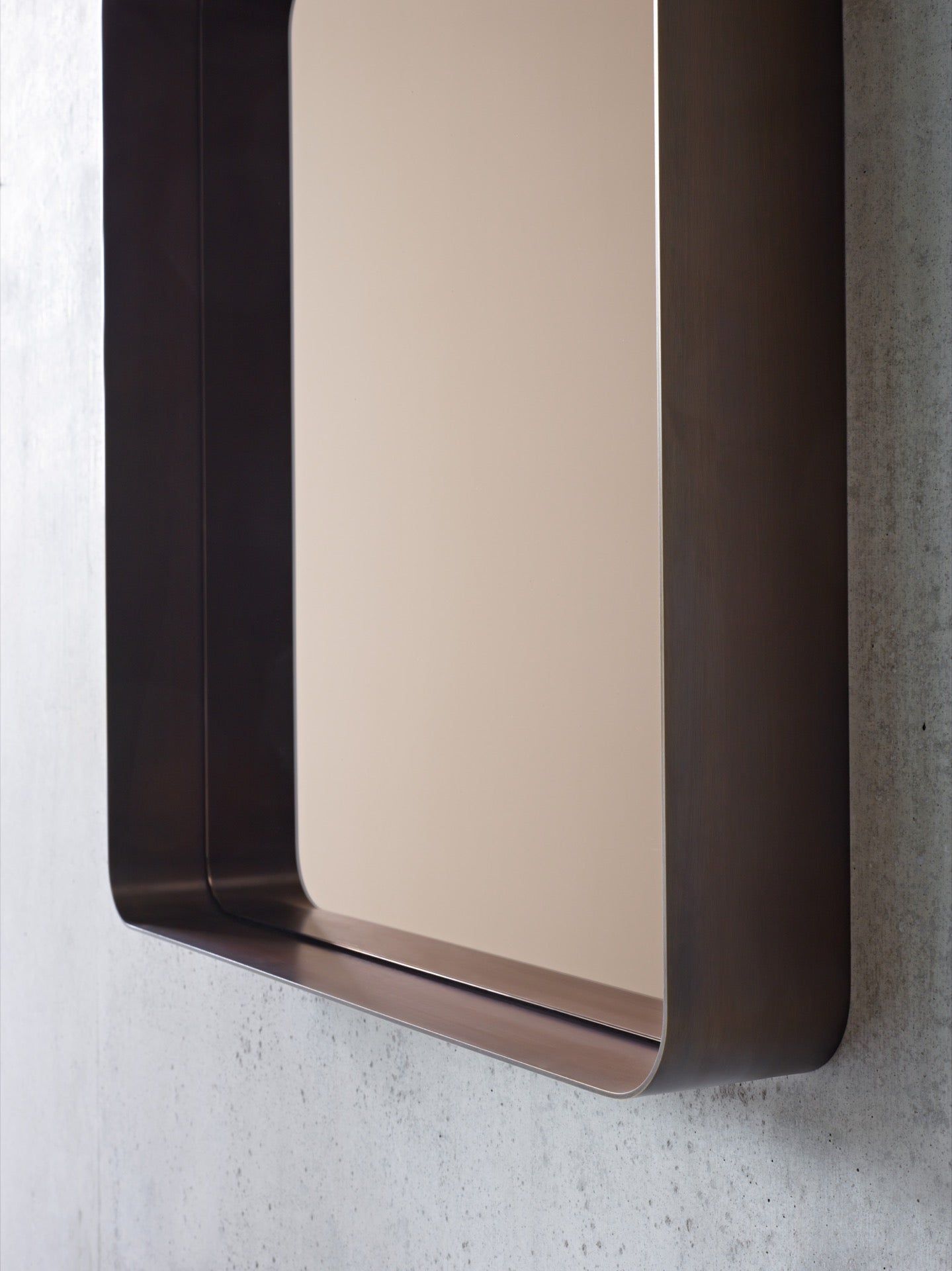 Cypris Mirror