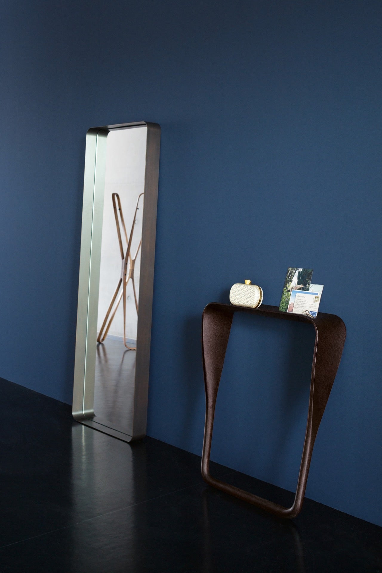 Cypris Mirror