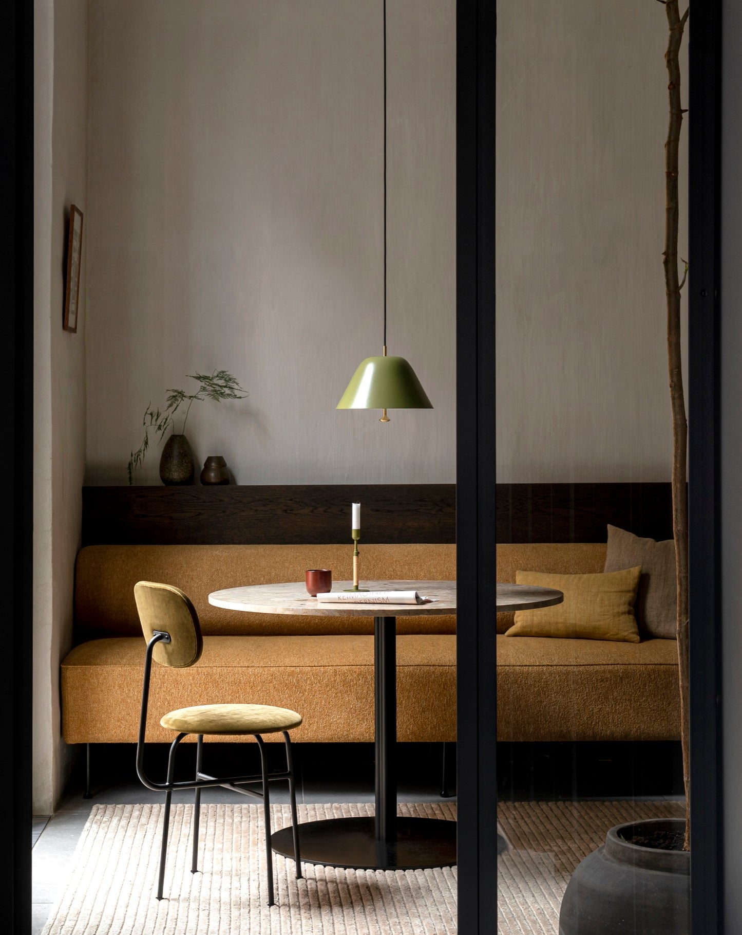 Eave Dining Sofa
