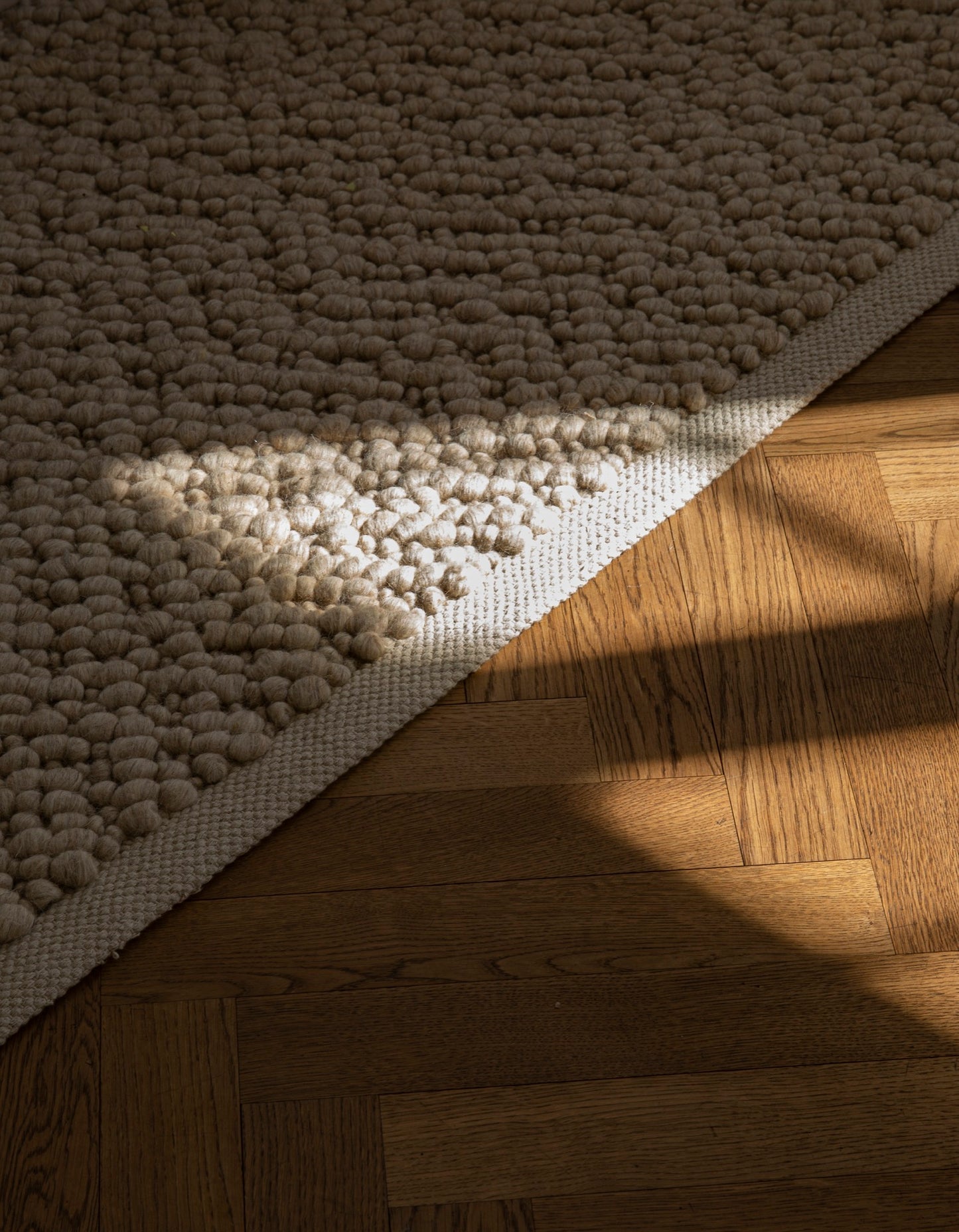 Gravel Rug Ivory
