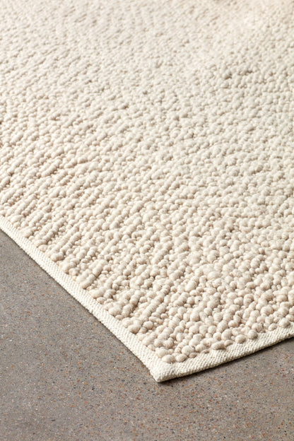 Gravel Rug Ivory