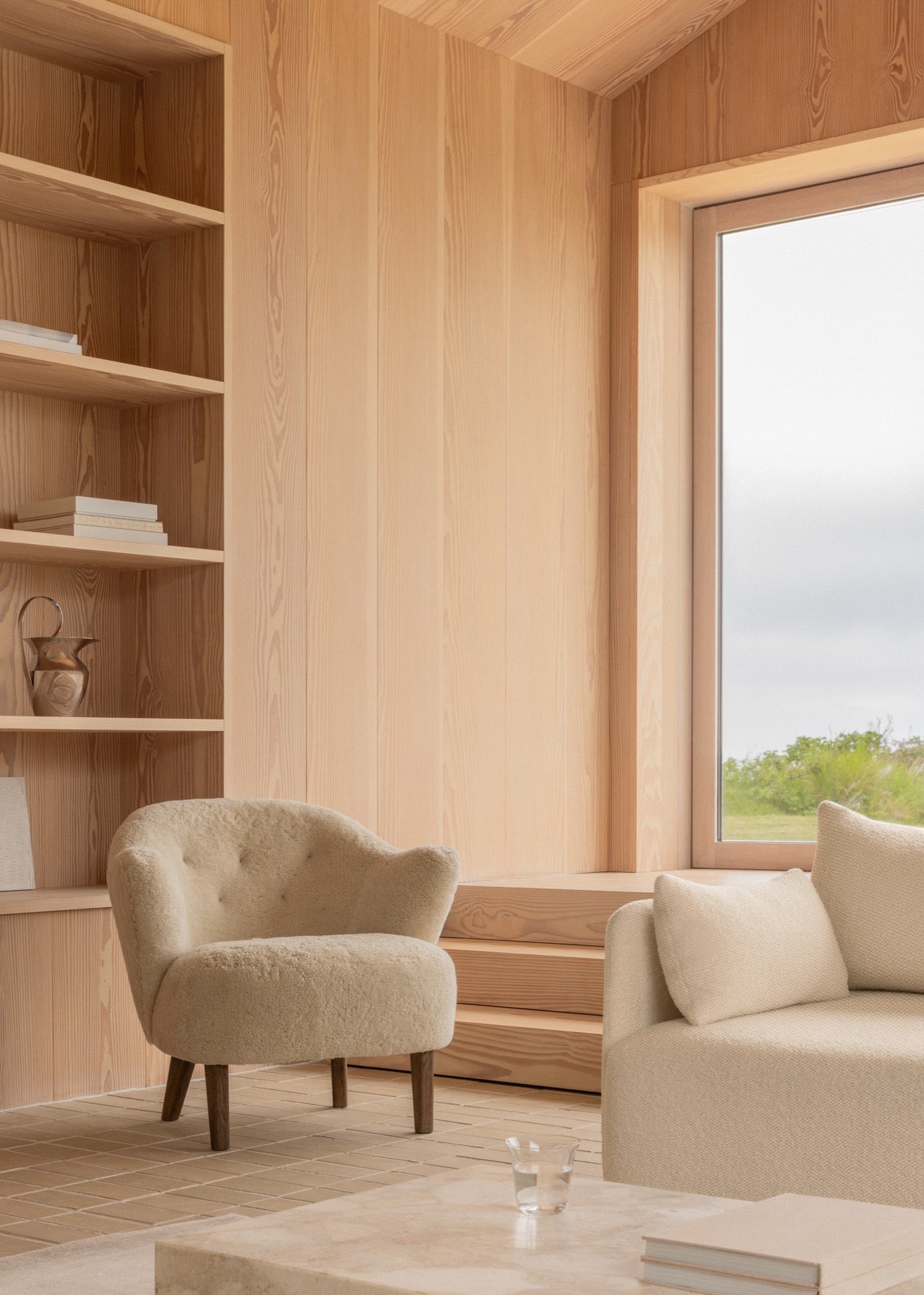 Ingeborg Lounge Chair