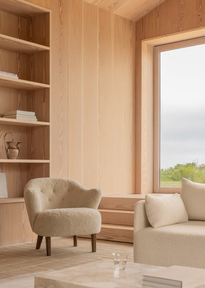 Ingeborg Lounge Chair
