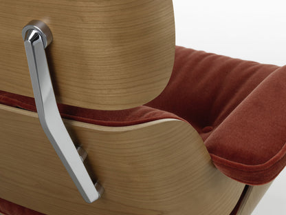 Eames Lounge Chair | Cherry & Brandy
