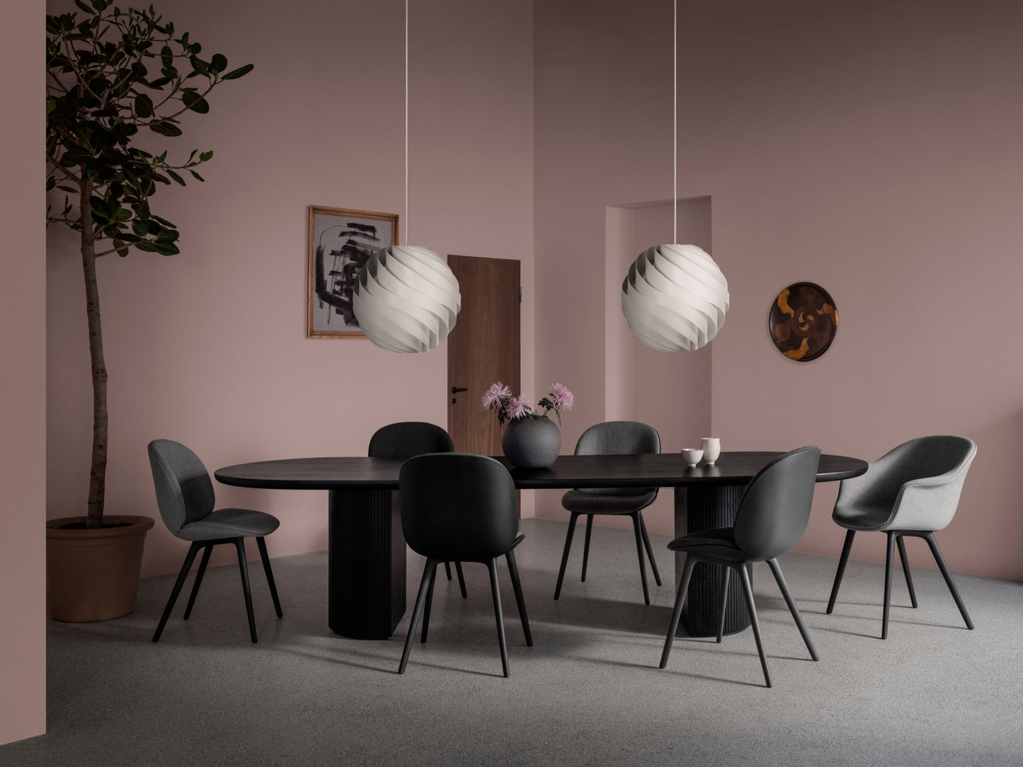 Moon Dining Table