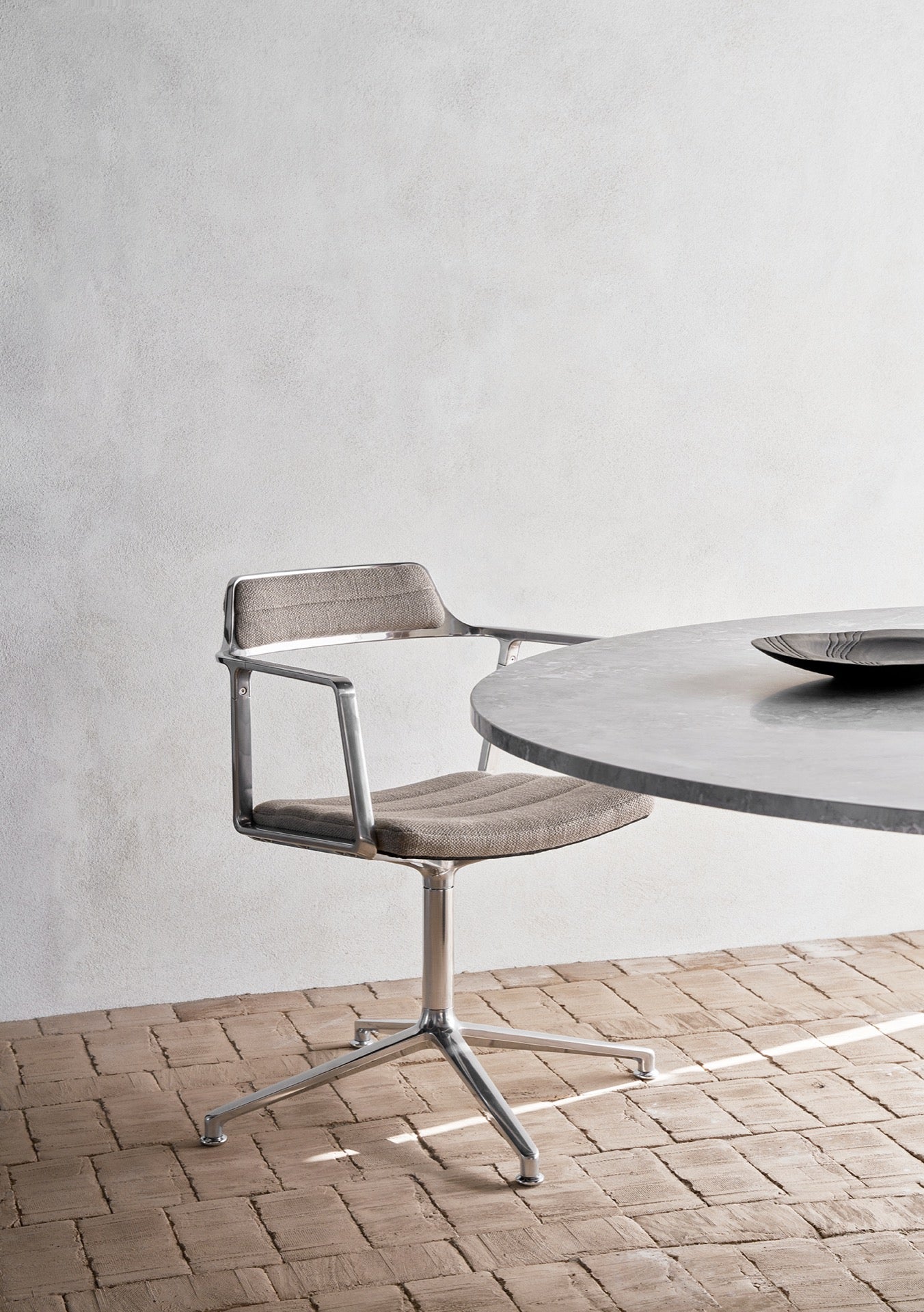 Swivel Chair | 452