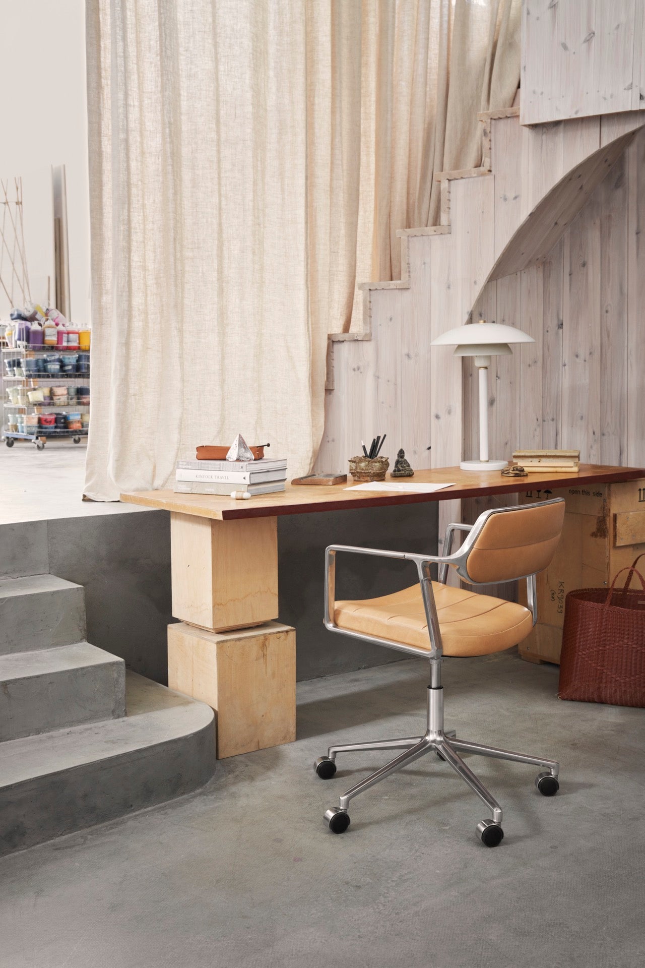 Swivel Chair | 453+