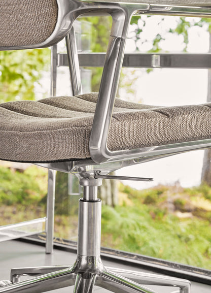 Swivel Chair | 453+
