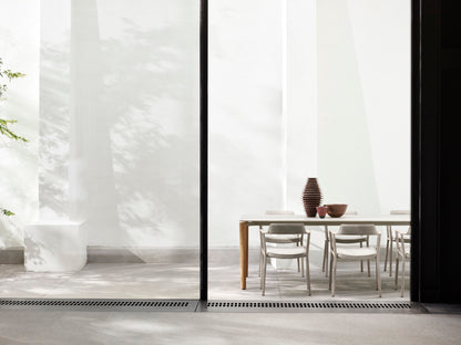 Open-Air Table